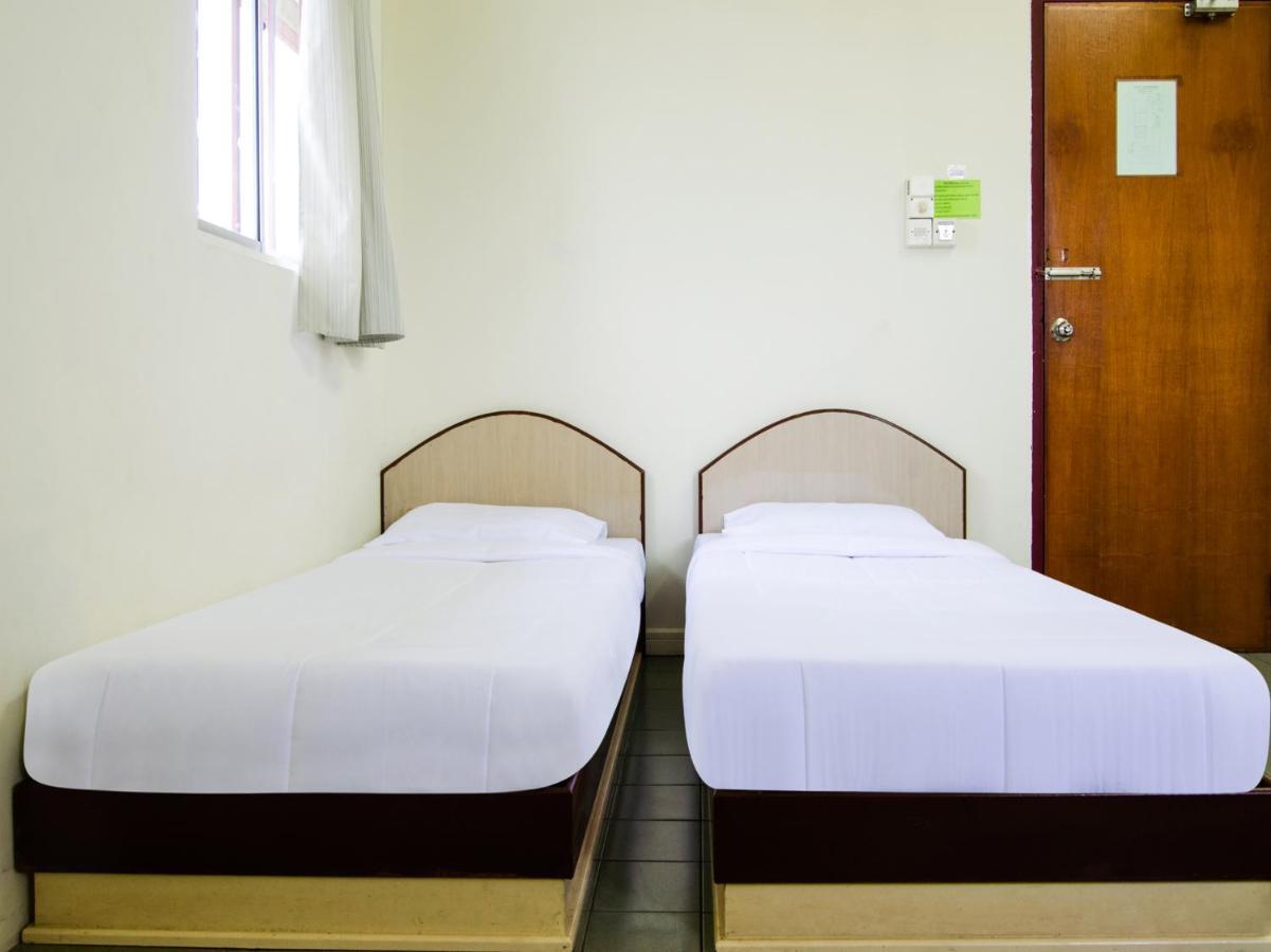 Spot On 89582 Evergreen Hotel Keningau Luaran gambar